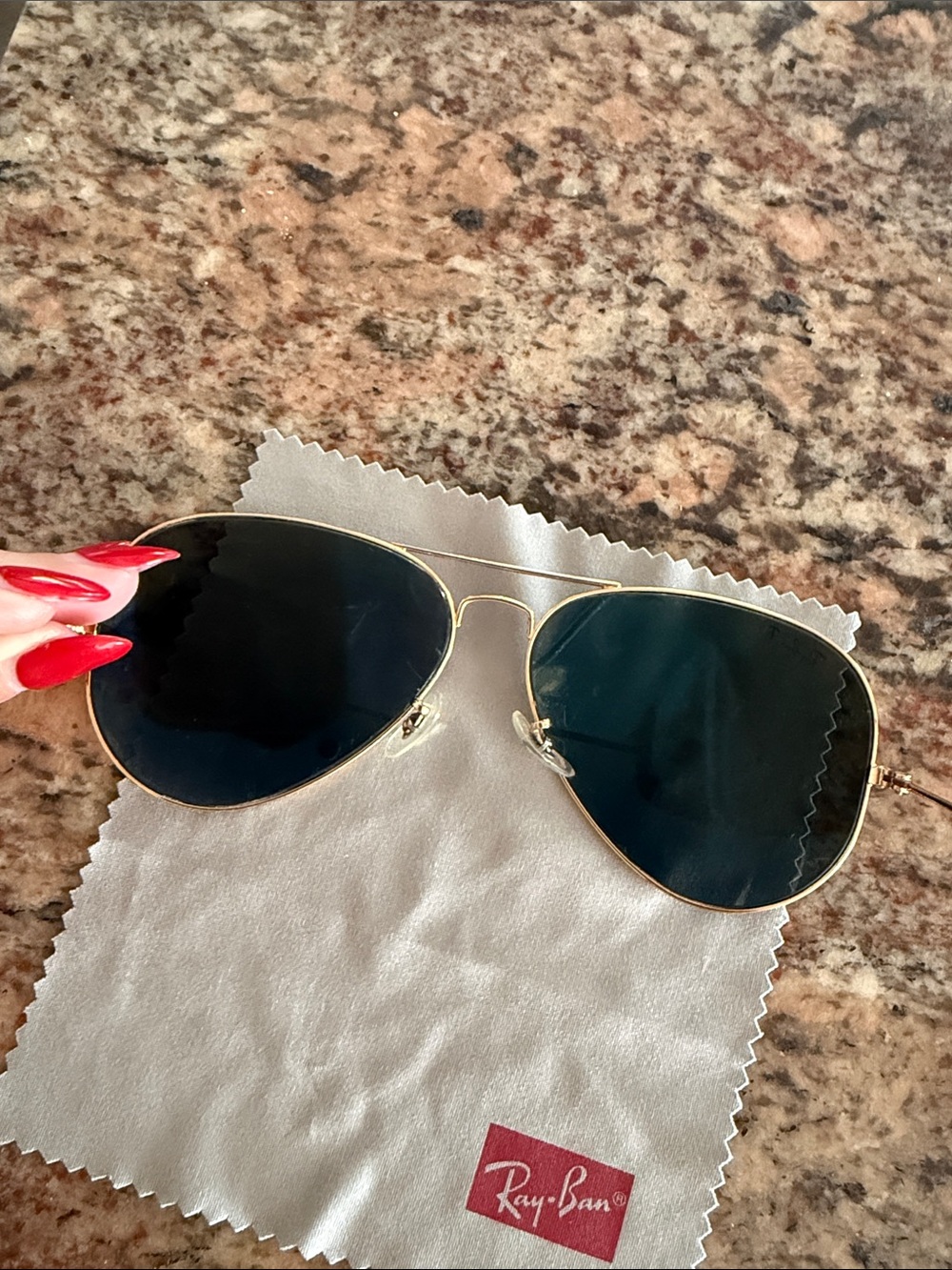 Ray-Ban Aviator Sunglasses – Gold Frame with Black Lenses - Picture 2 of 3